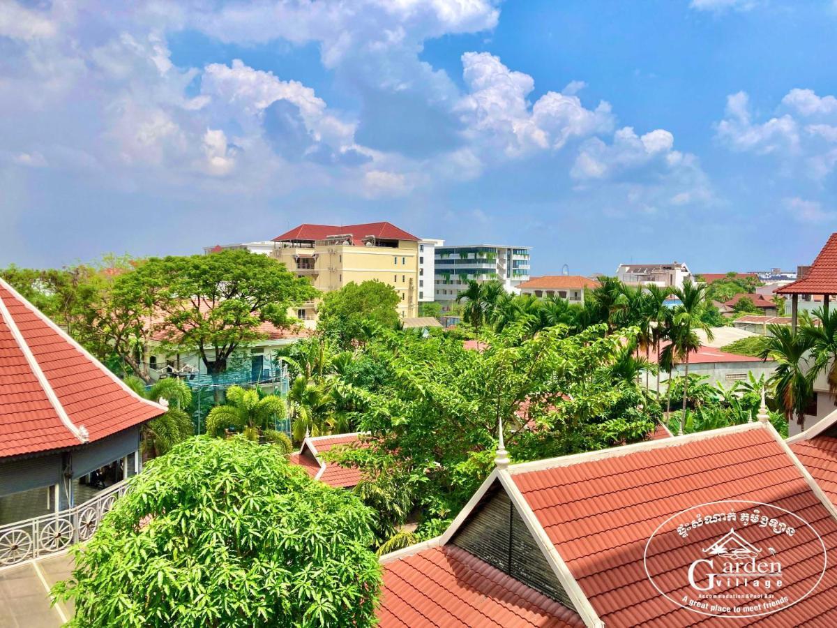 Garden Village Guesthouse & Pool Bar Siem Reap Bagian luar foto