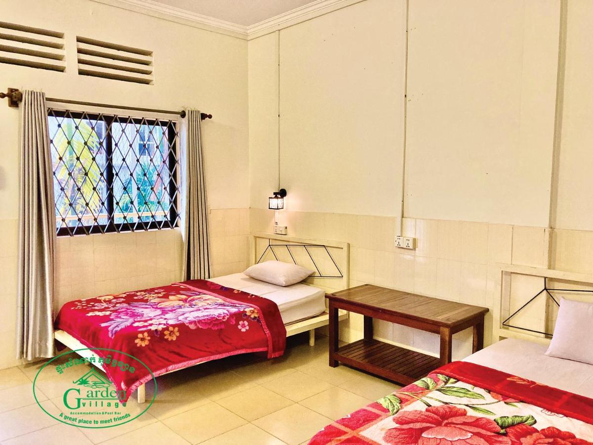 Garden Village Guesthouse & Pool Bar Siem Reap Bagian luar foto