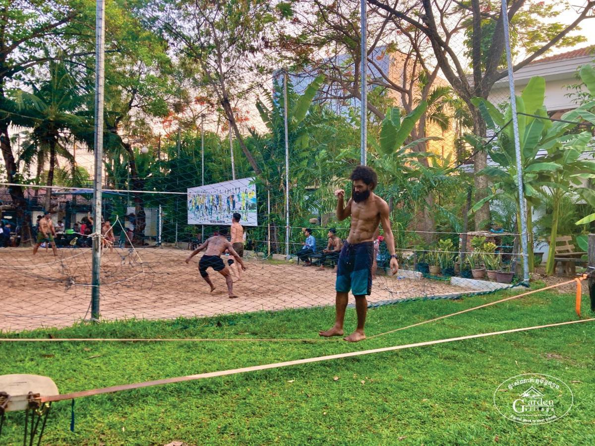 Garden Village Guesthouse & Pool Bar Siem Reap Bagian luar foto