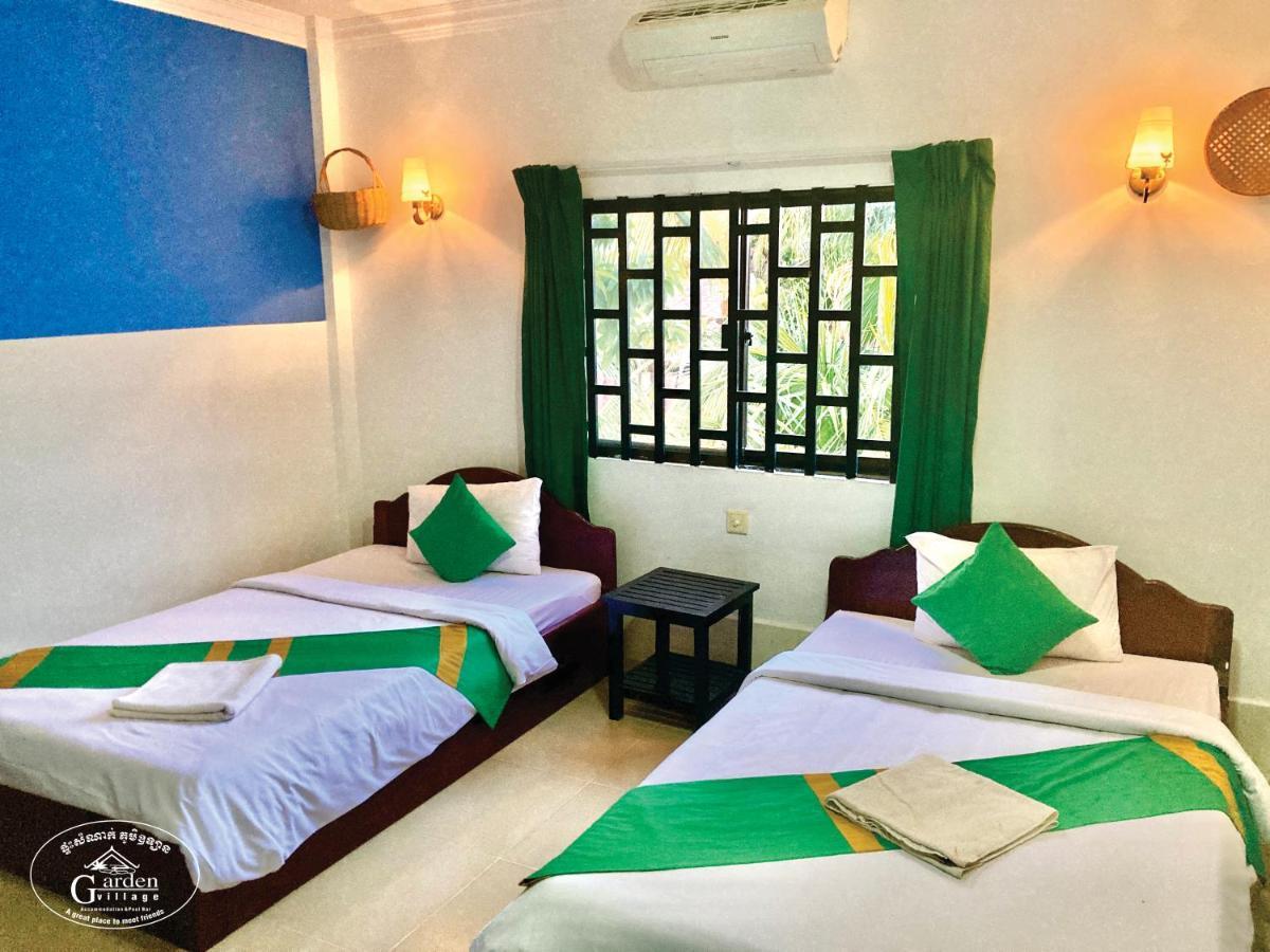 Garden Village Guesthouse & Pool Bar Siem Reap Bagian luar foto