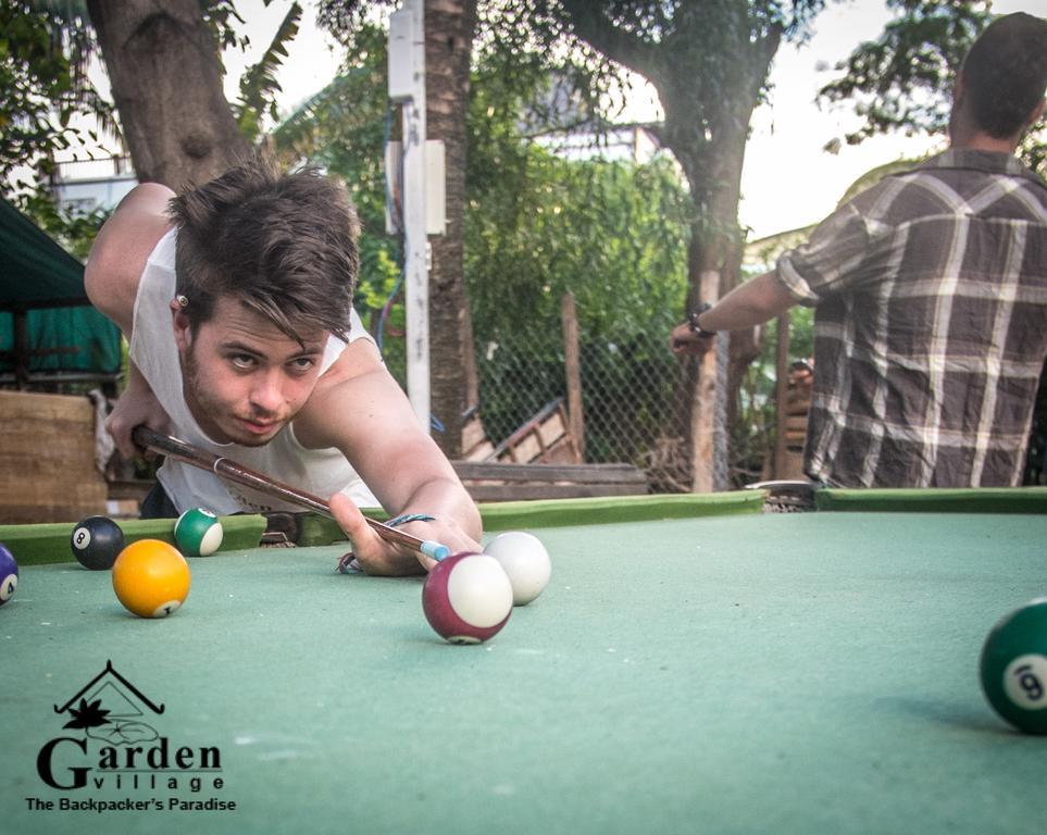 Garden Village Guesthouse & Pool Bar Siem Reap Bagian luar foto